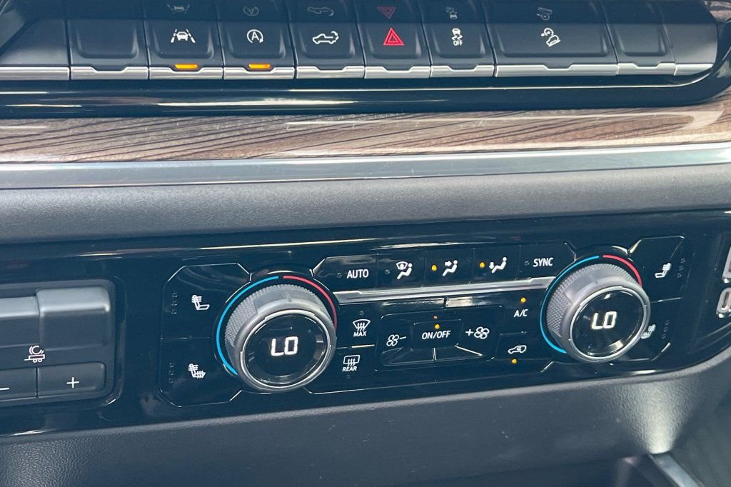 Used 2022 Chevrolet Silverado 1500 LT Trail Boss w/ Protection Package image 17