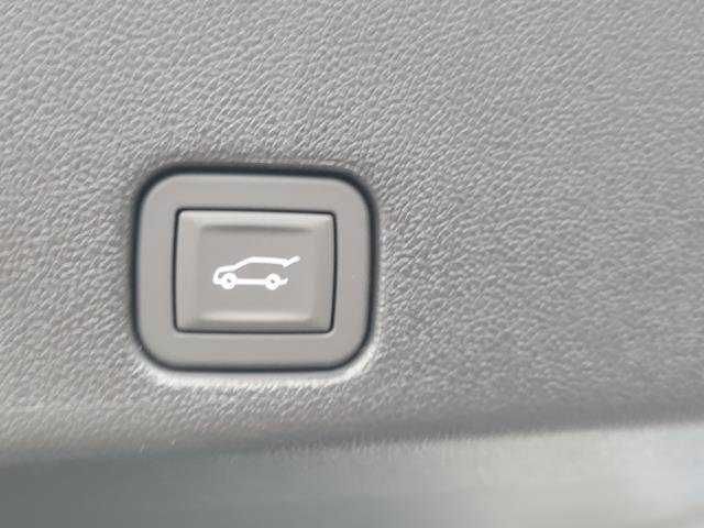 New 2026 GMC Acadia Elevation w/ Elevation Premium Package image 9