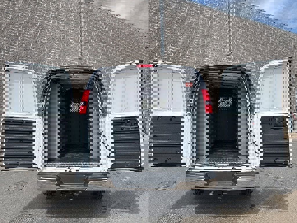 New 2025 Chevrolet Express 2500 w/ Driver Convenience Package image 8