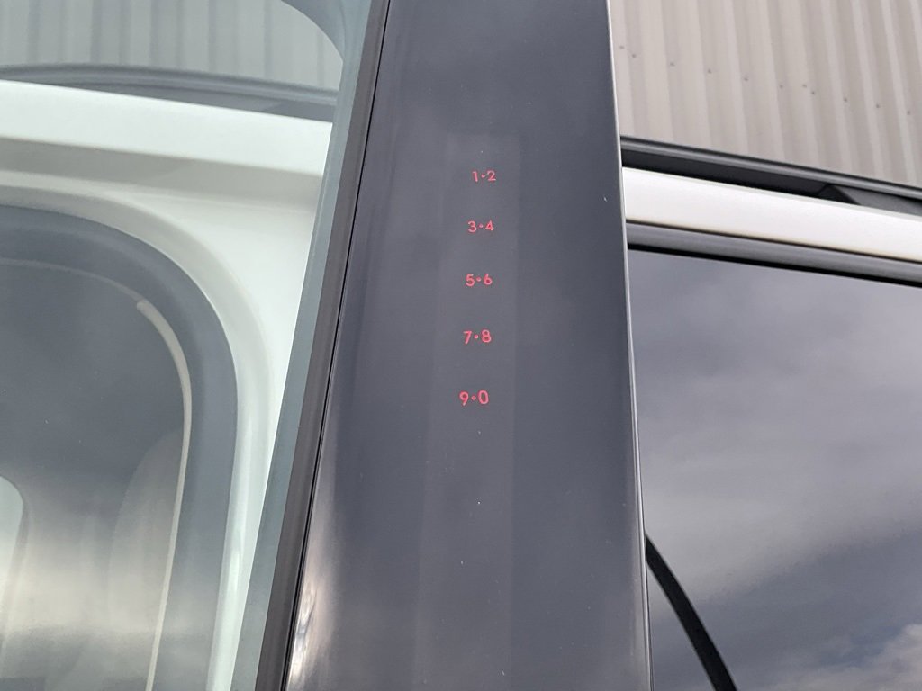 Used 2023 Ford Explorer XLT w/ Equipment Group 202A image 6