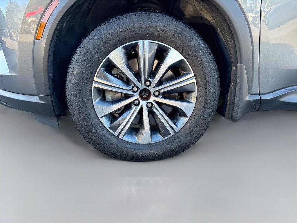 Used 2024 INFINITI QX60 Pure FWD image 32