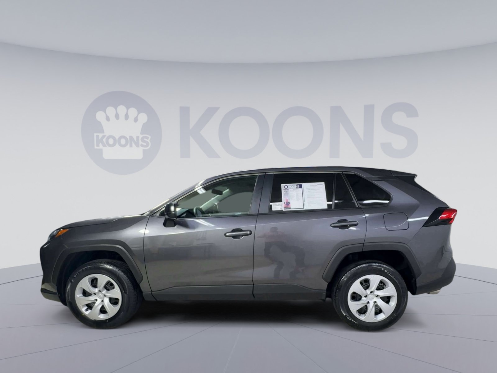 Used 2024 Toyota RAV4 LE AWD/4WD image 7