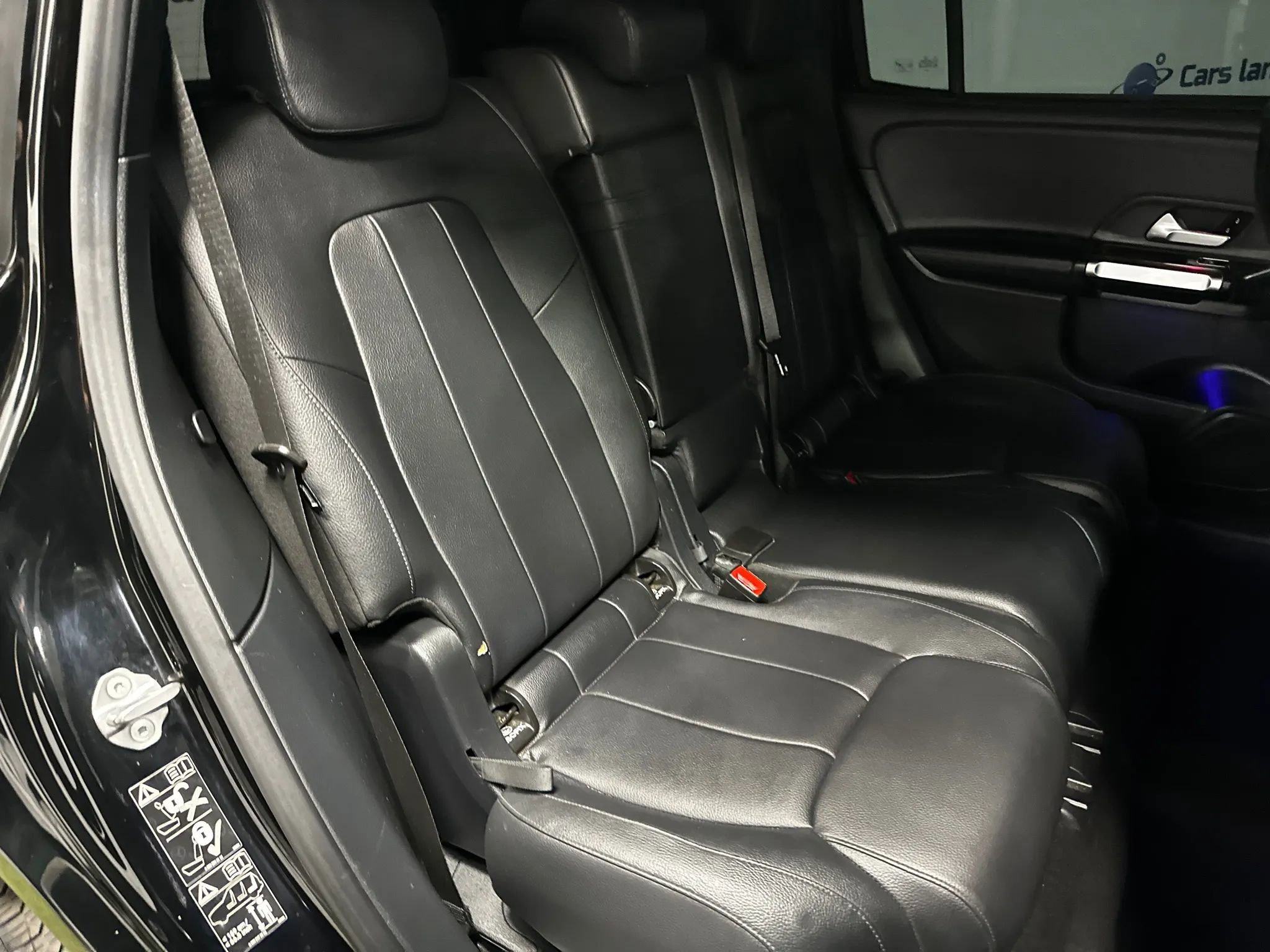 Used 2021 Mercedes-Benz GLB 250 GLB 250 Sport Utility 4D image 21