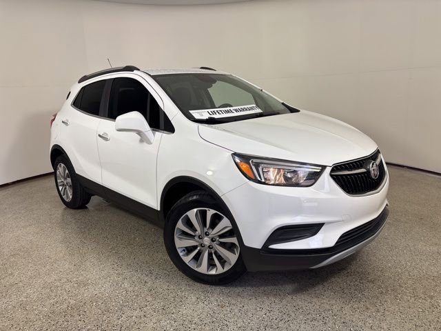 Used 2020 Buick Encore Preferred w/ Safety Package AWD/4WD image 2