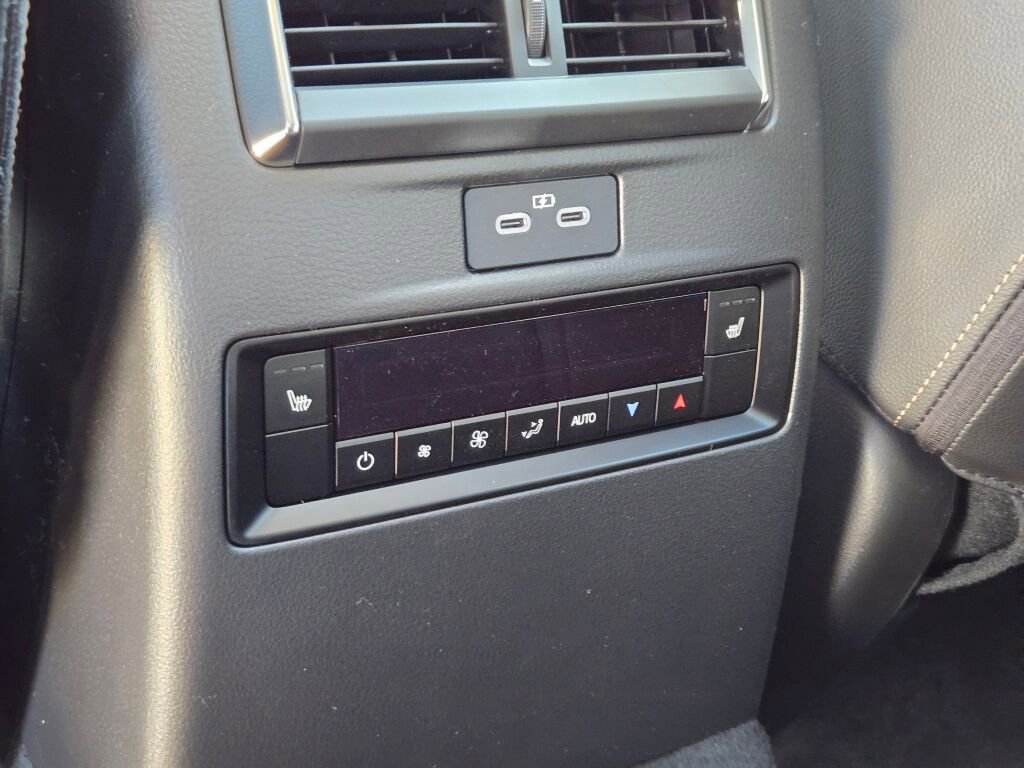 New 2026 MAZDA CX-90 Plug-In Hybrid w/ Preferred image 17