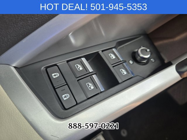 Used 2021 Audi Q3 2.0T Premium AWD/4WD image 31