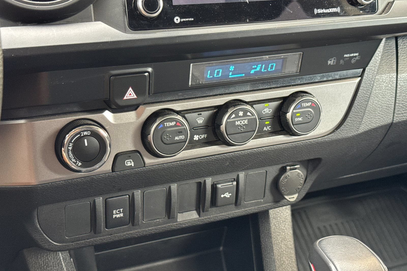 Used 2023 Toyota Tacoma SR AWD/4WD image 20