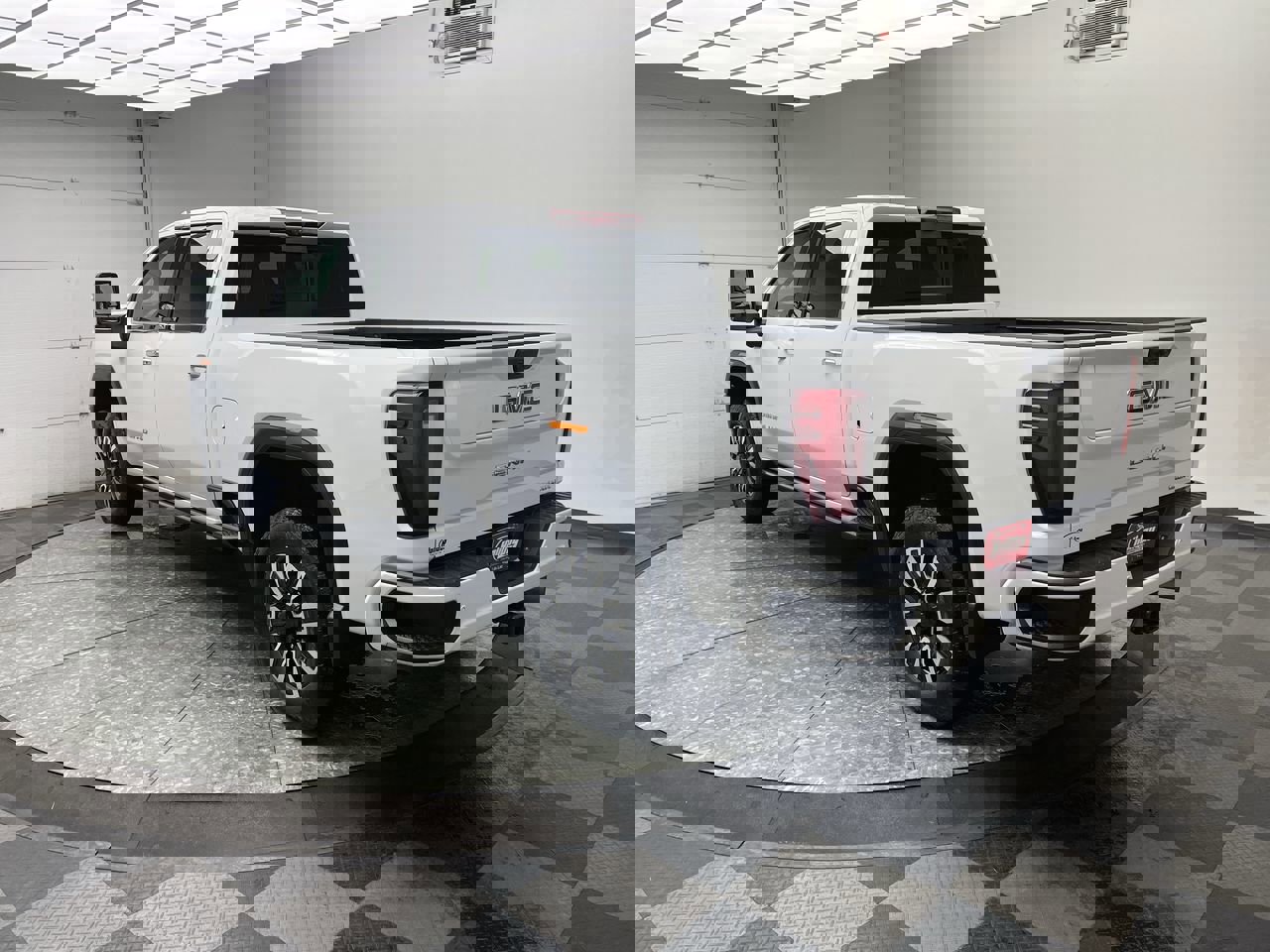 Certified 2024 GMC Sierra 2500 Denali Ultimate image 2