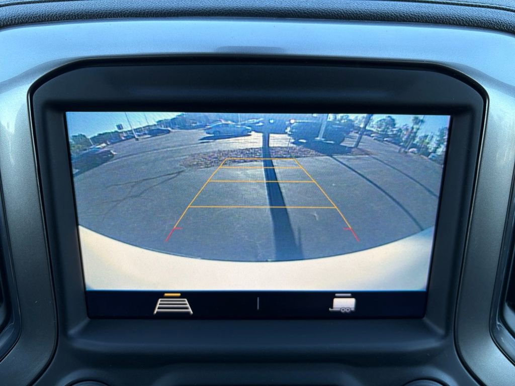 Used 2022 Chevrolet Silverado 1500 LT image 18