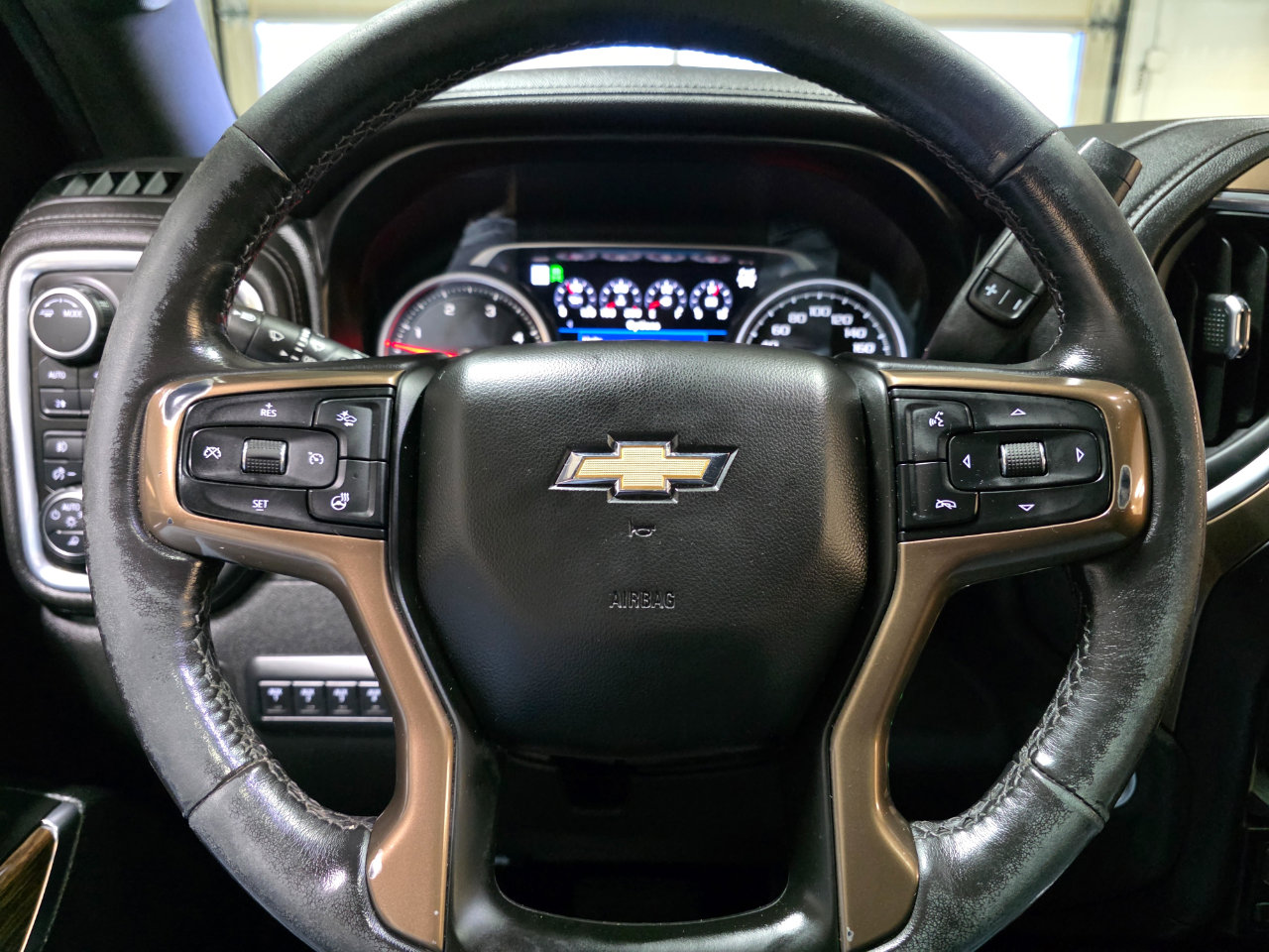 Used 2021 Chevrolet Silverado 3500 High Country w/ Z71 Off-Road Package image 30