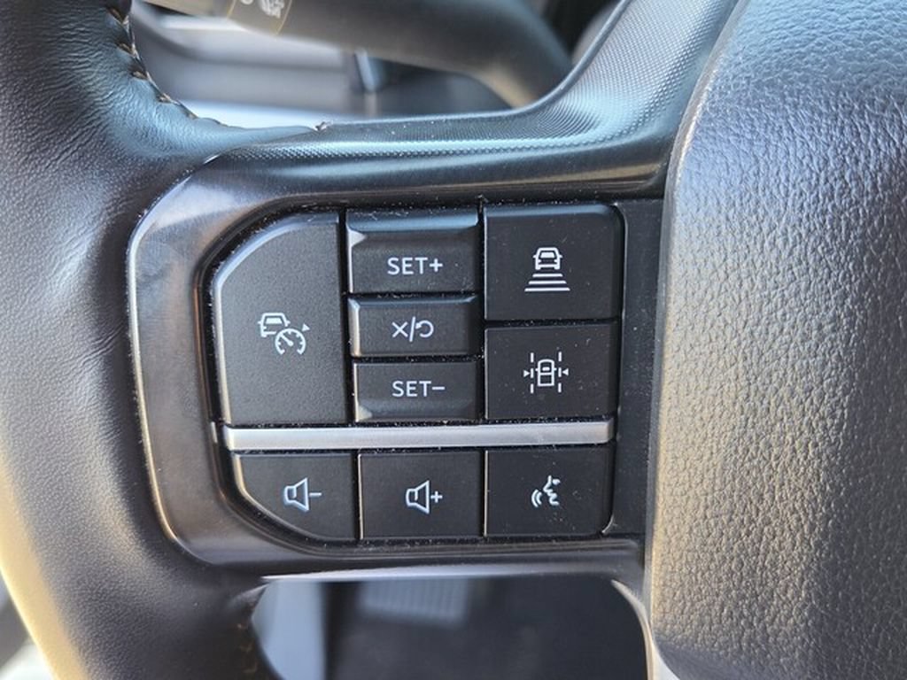 Used 2024 Ford F250 Platinum AWD/4WD image 30