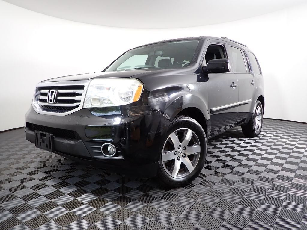 Used 2014 Honda Pilot Touring image 2
