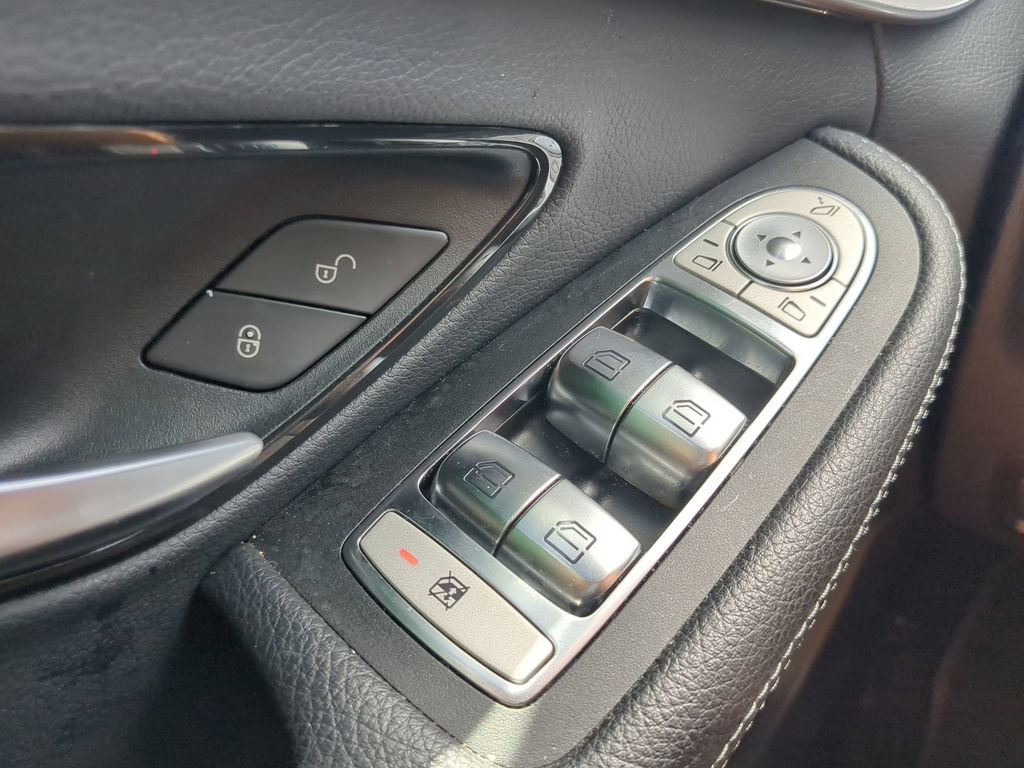 Certified 2021 Mercedes-Benz C 300 Sedan image 10