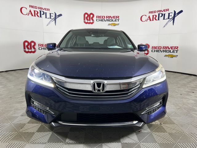 Used 2017 Honda Accord EX-L image 2