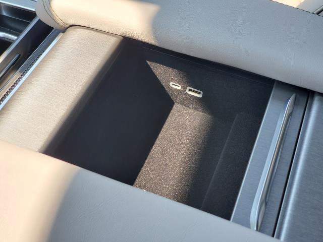 New 2026 Jeep Grand Wagoneer Limited w/ Premium Group II image 19