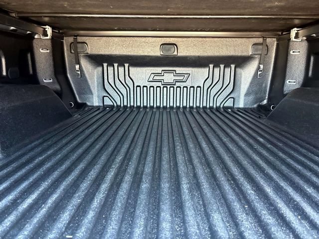 Used 2021 Chevrolet Silverado 1500 Custom w/ Safety Confidence Package AWD/4WD image 14
