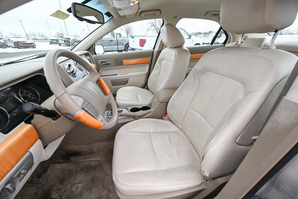 Used 2009 Lincoln MKZ image 18