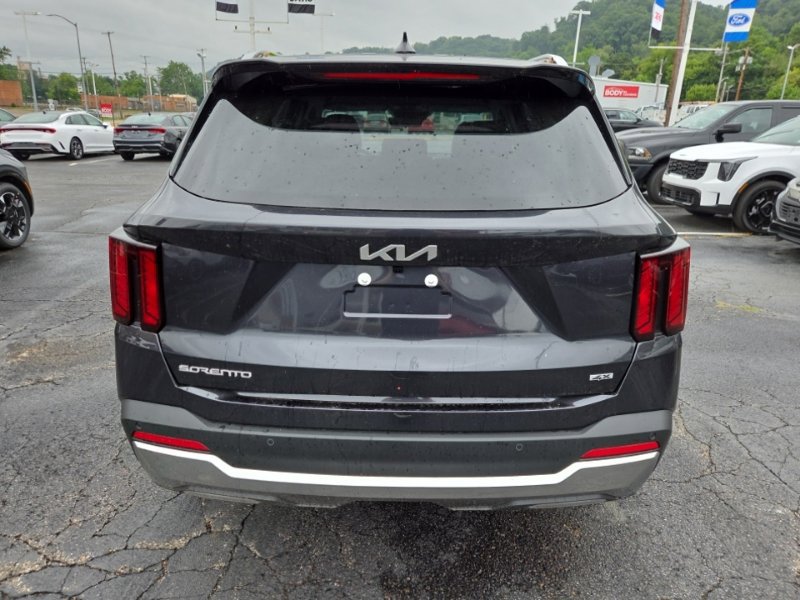 New 2026 Kia Sorento S AWD/4WD image 6