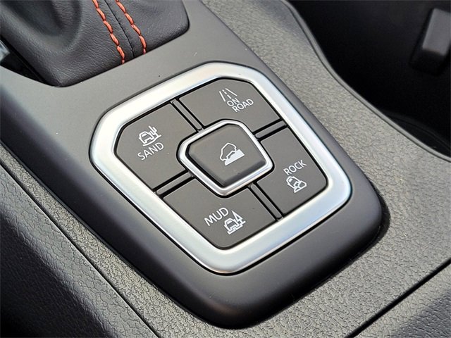 New 2026 Nissan Frontier PRO-4X image 18