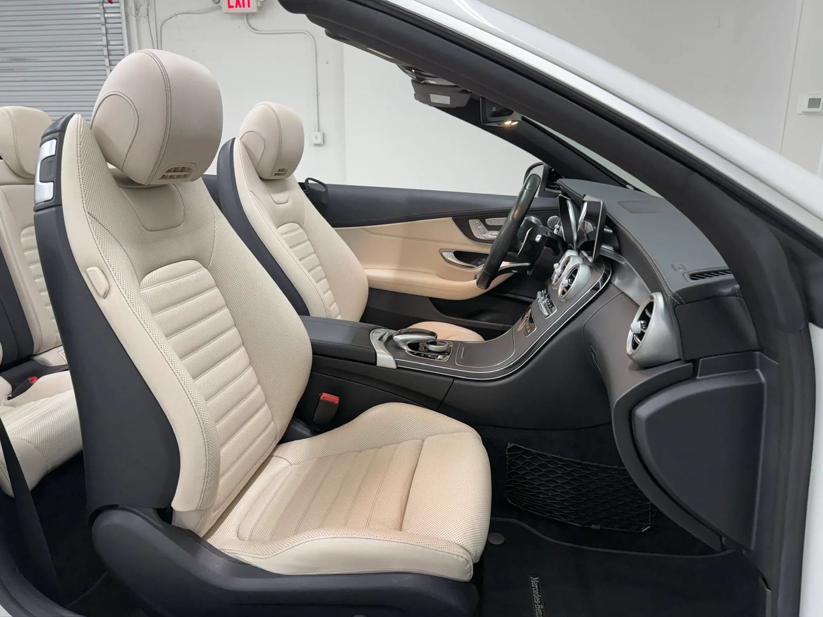 Used 2020 Mercedes-Benz C 43 AMG 4MATIC Cabriolet w/ Multimedia Package image 10