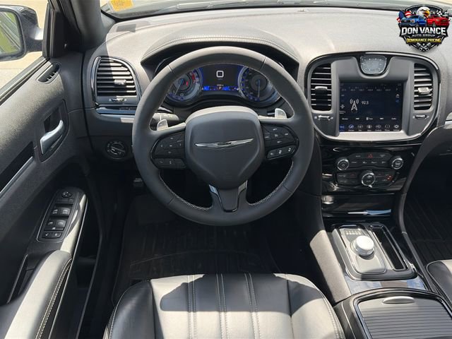 Used 2022 Chrysler 300 S w/ Safetytec Plus Group RWD image 14