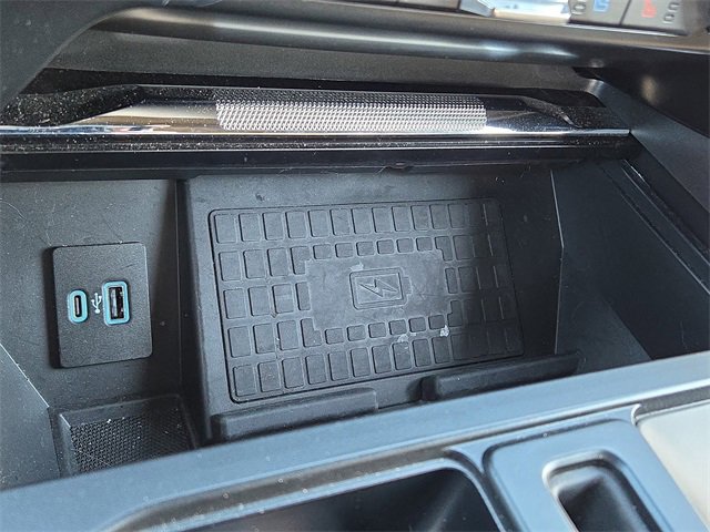 Used 2022 Ford F150 Lariat w/ Equipment Group 502A High image 17