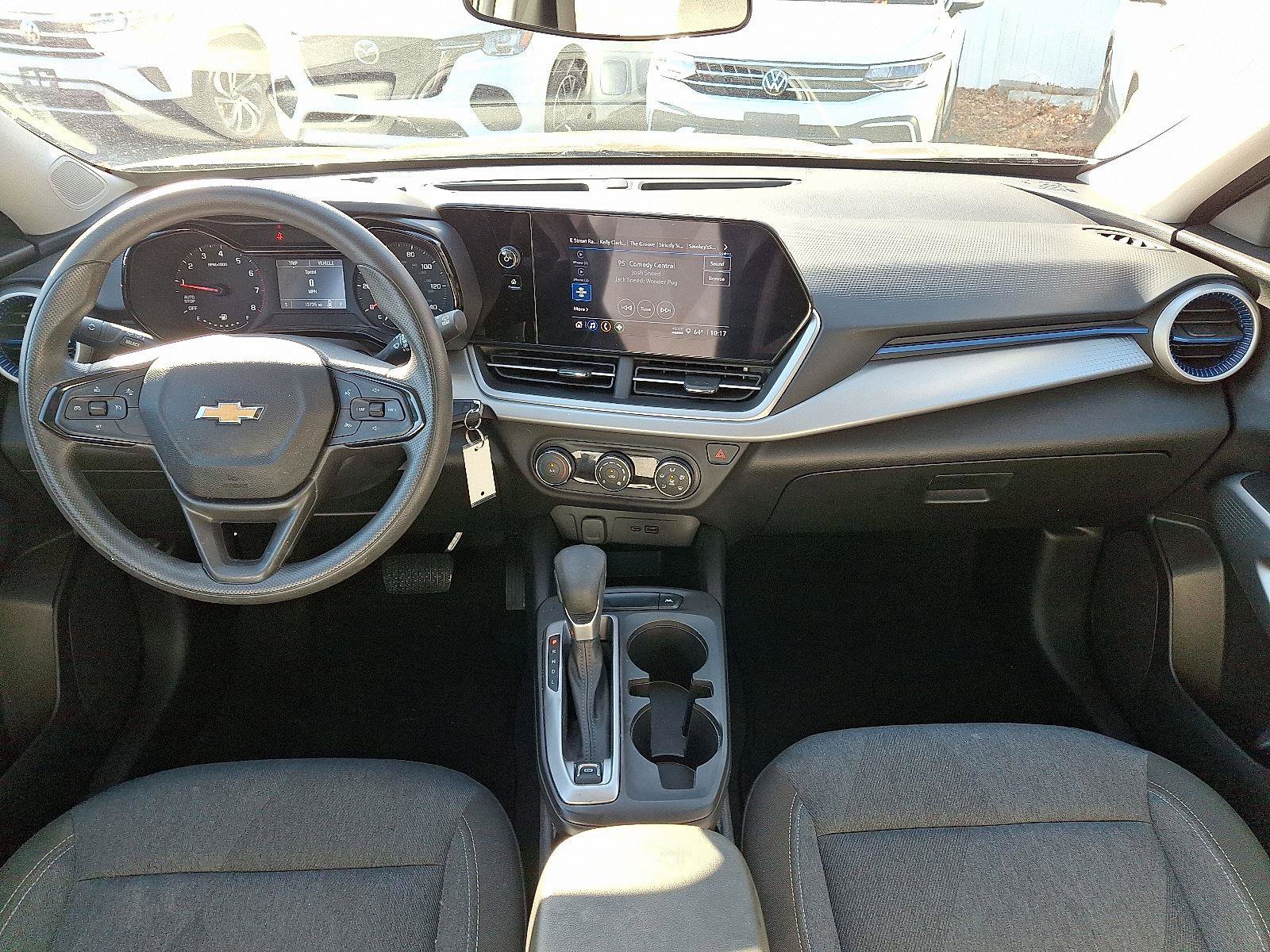 Used 2024 Chevrolet Trax LS w/ Driver Confidence Package image 11