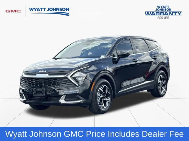 Used 2023 Kia Sportage LX FWD image 1