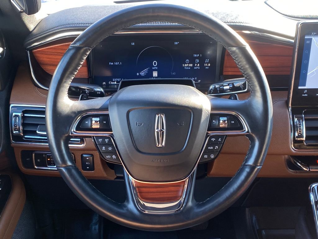 Used 2024 Lincoln Navigator L Reserve w/ Monochromatic Package image 25
