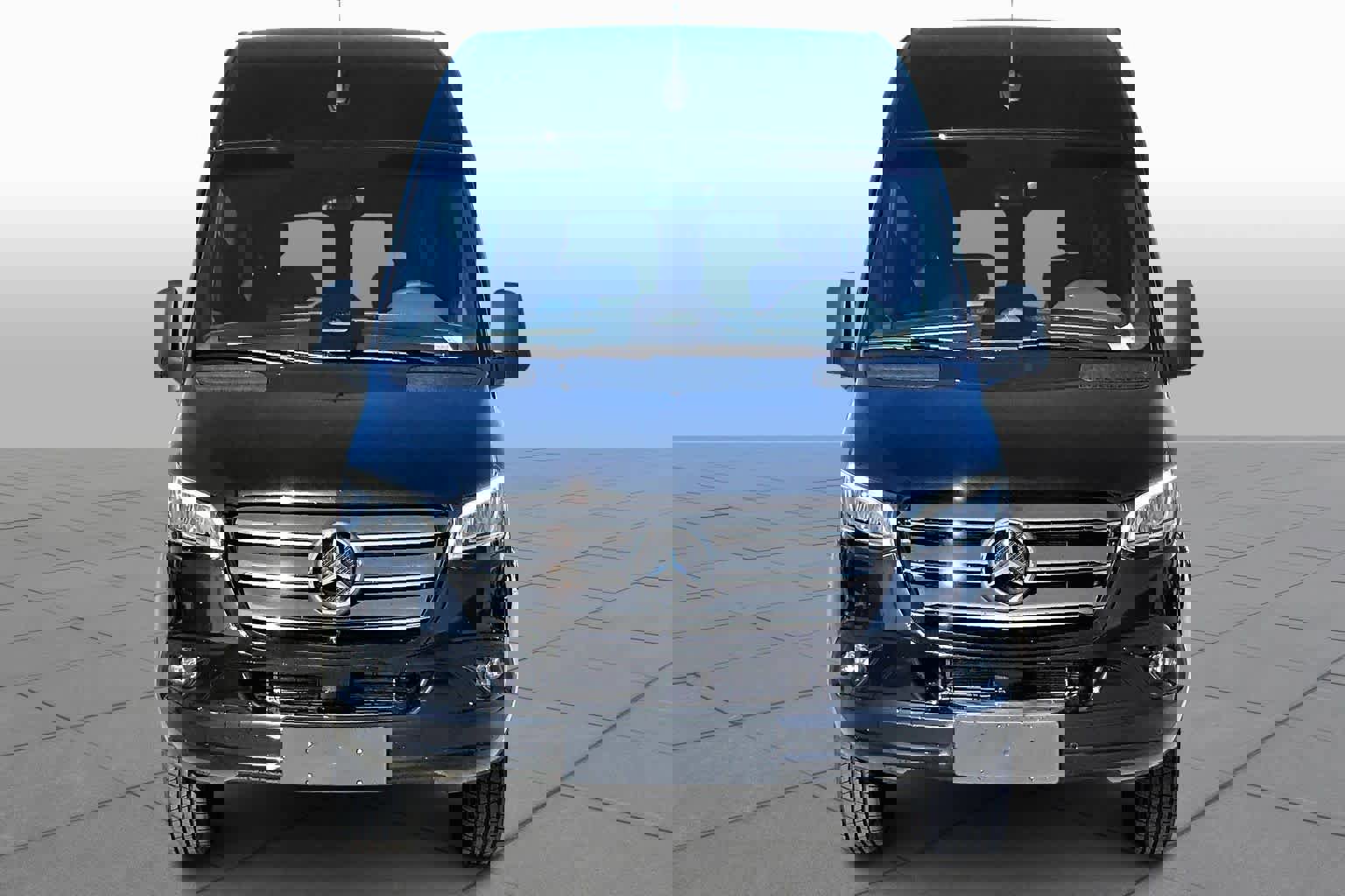 New 2026 Mercedes-Benz Sprinter 2500 image 3