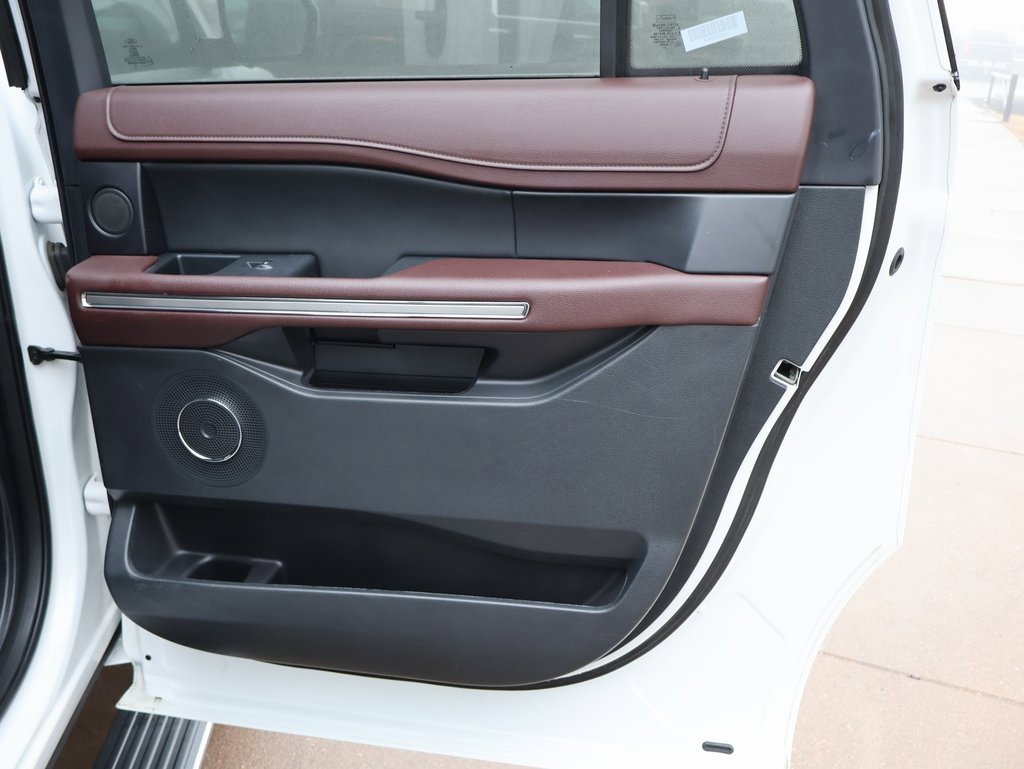 Used 2024 Ford Expedition Max Limited image 14