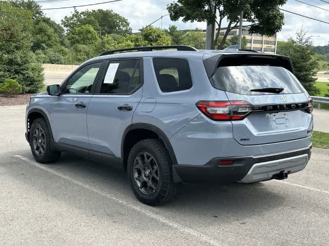 Used 2023 Honda Pilot TrailSport image 31
