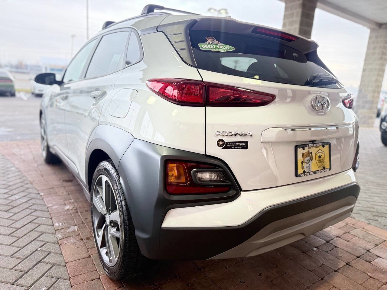 Used 2021 Hyundai Kona Limited image 8