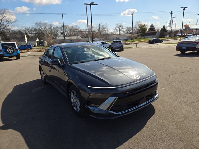 New 2026 Hyundai Sonata SE FWD image 4