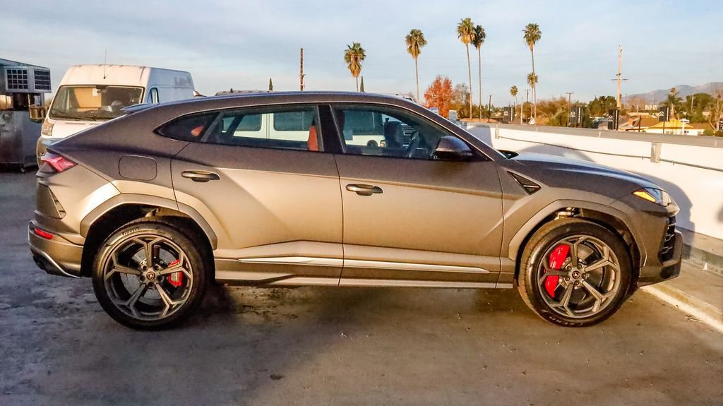 Used 2022 Lamborghini Urus image 7