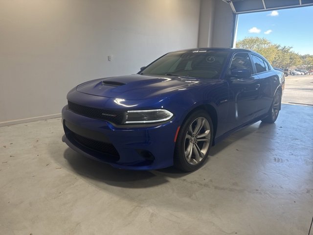 Used 2022 Dodge Charger R/T w/ Navigation & Travel Group image 2