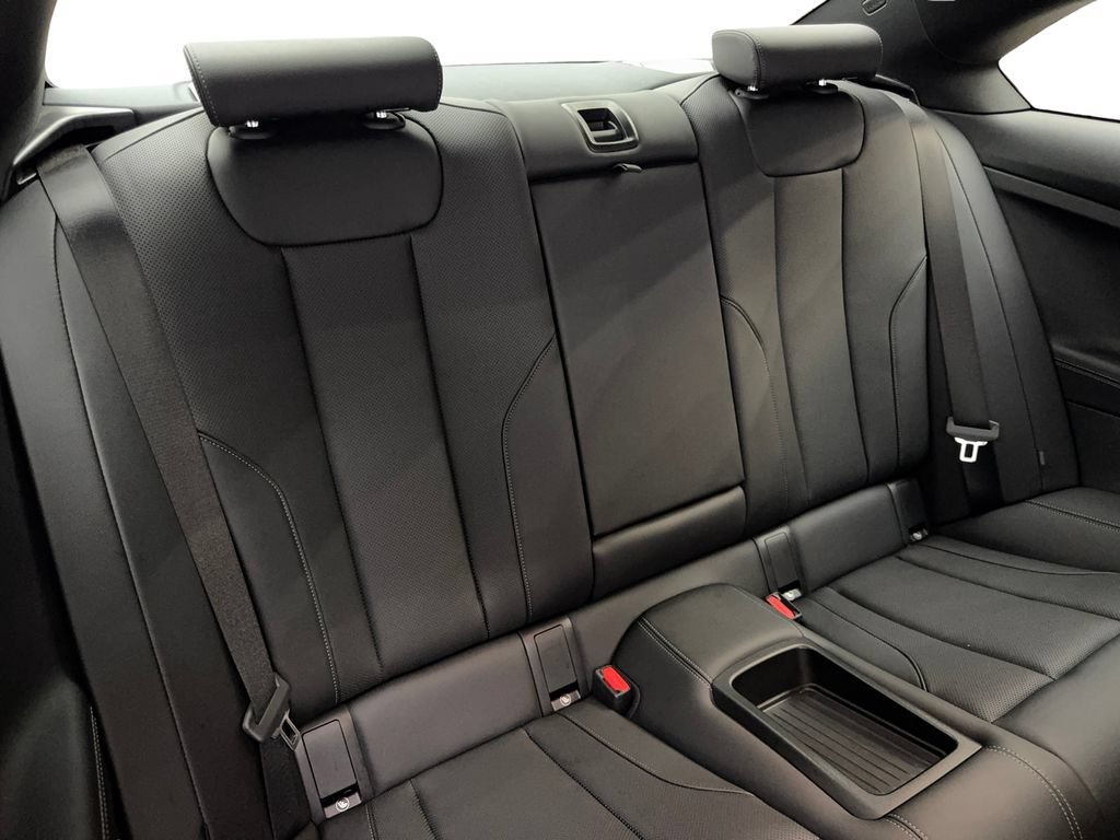 Used 2026 BMW 230i Coupe w/ Premium Package RWD image 36