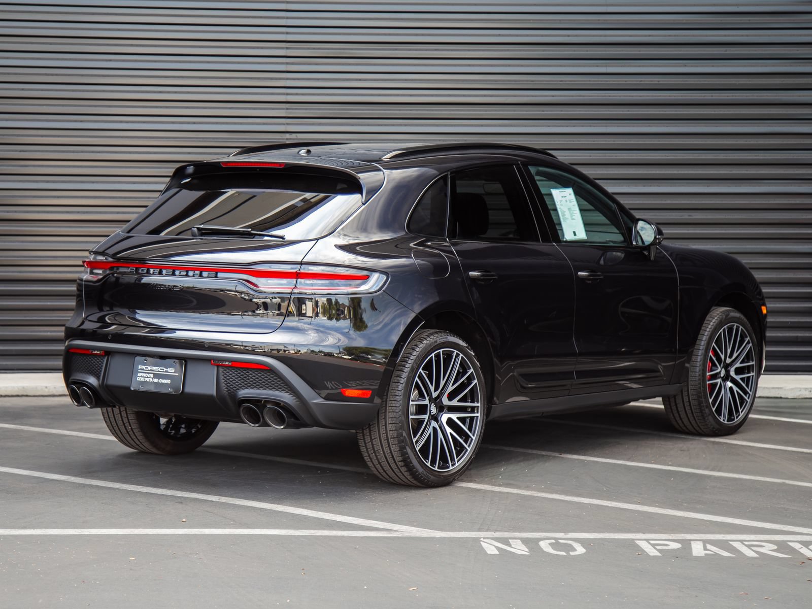 Certified 2026 Porsche Macan S AWD/4WD image 7