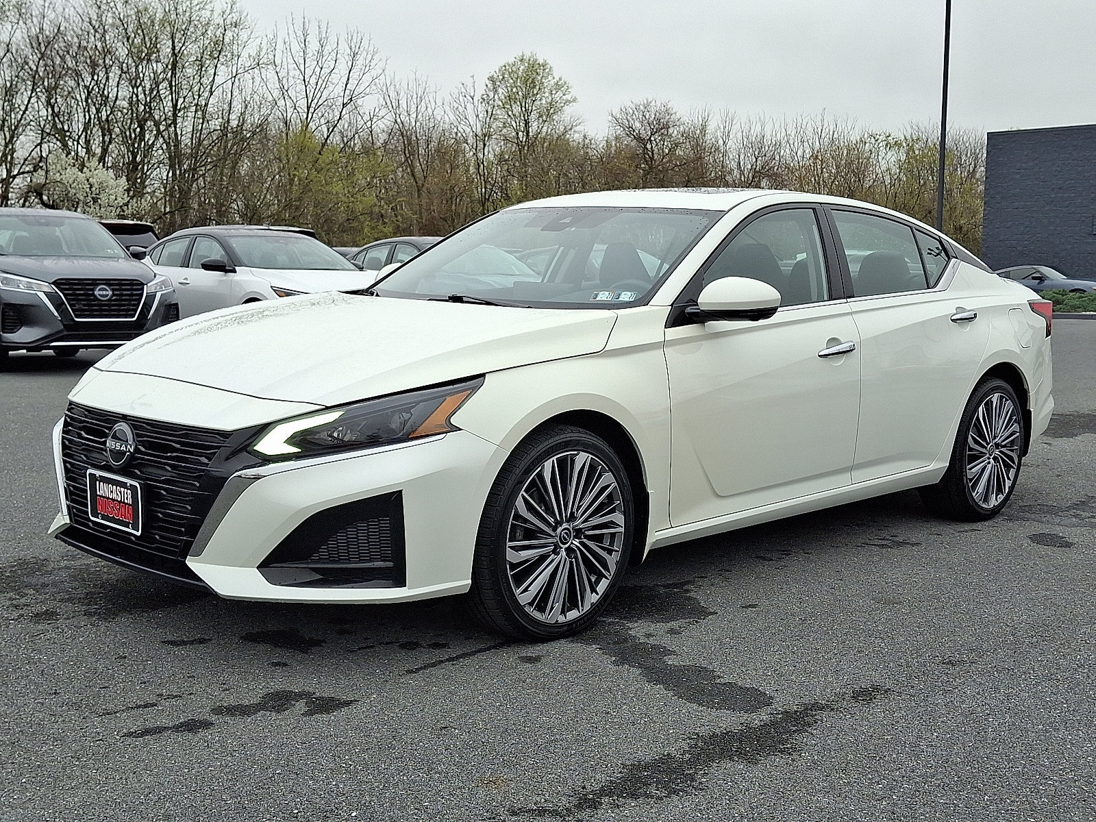 Certified 2023 Nissan Altima 2.5 SL AWD/4WD image 3