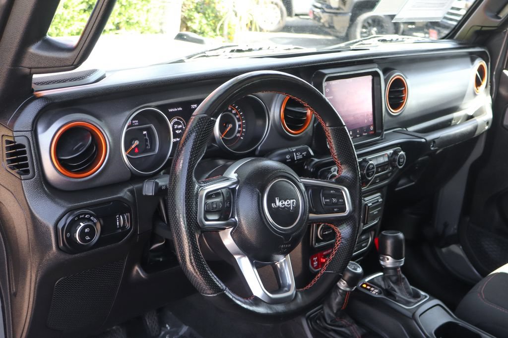 Used 2023 Jeep Gladiator Mojave w/ LED Lighting Group AWD/4WD image 17