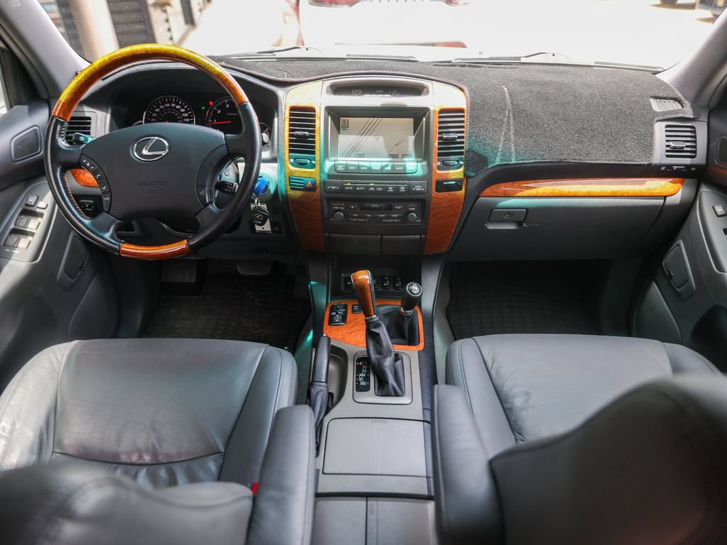 Used 2004 Lexus GX 470 AWD/4WD image 36