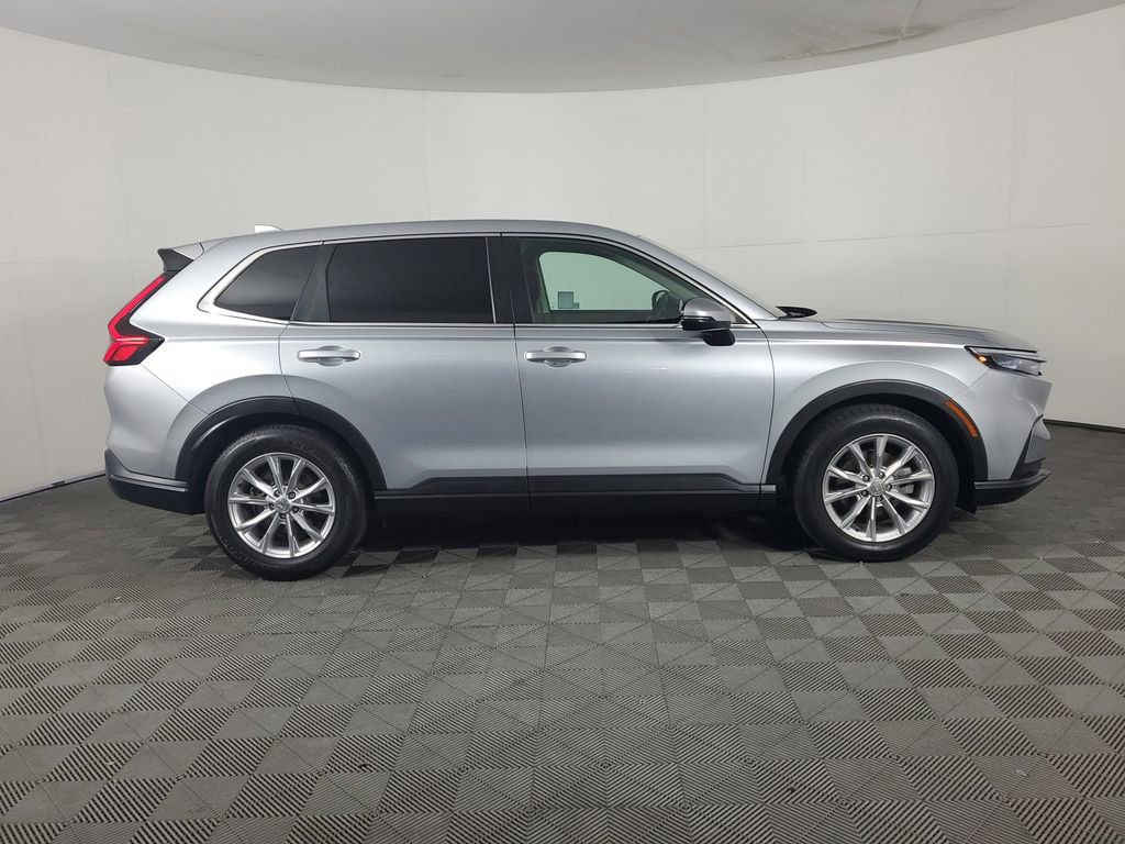 Used 2023 Honda CR-V EX image 3