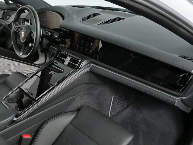 Certified 2024 Porsche Panamera 4 AWD/4WD image 23