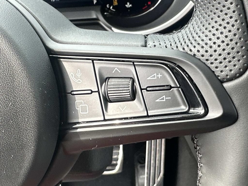 New 2026 Alfa Romeo Stelvio Sprint AWD/4WD image 28