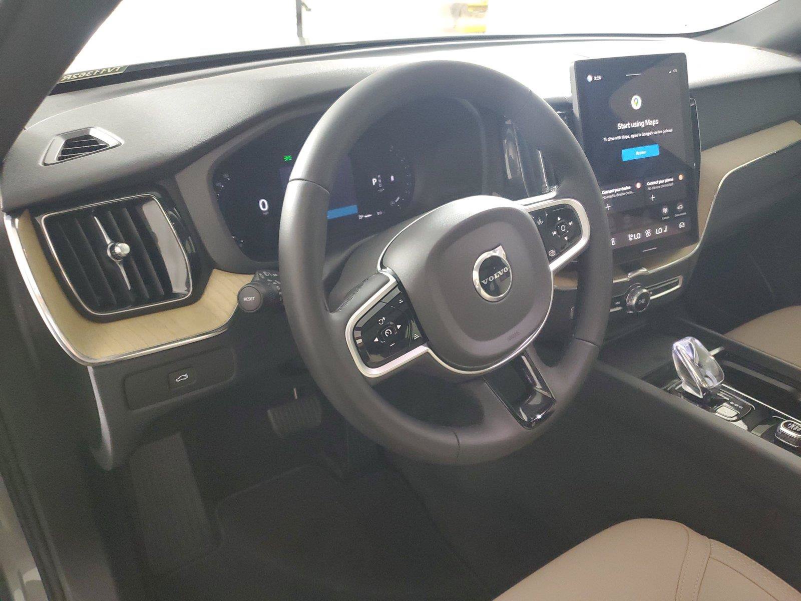 Used 2026 Volvo XC60 B5 Core AWD/4WD image 24