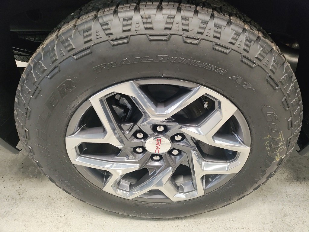 New 2026 GMC Sierra 1500 SLT w/ SLT Premium Plus Package image 3