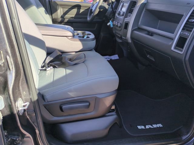 Used 2018 RAM 2500 Tradesman w/ Chrome Appearance Group image 34