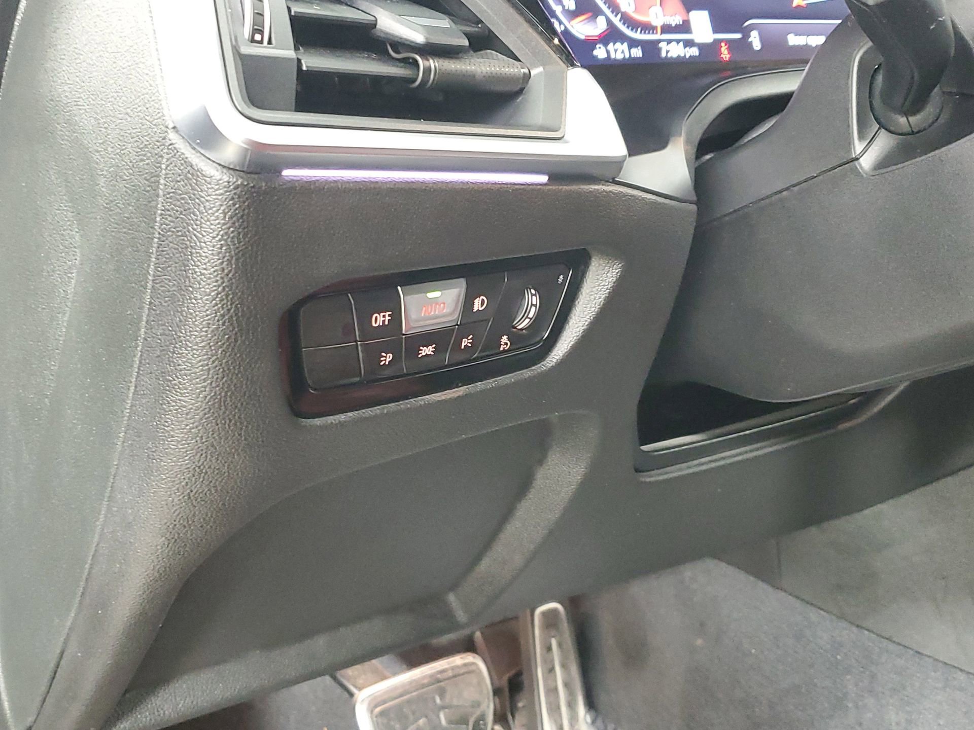 Used 2022 BMW M340i xDrive image 30