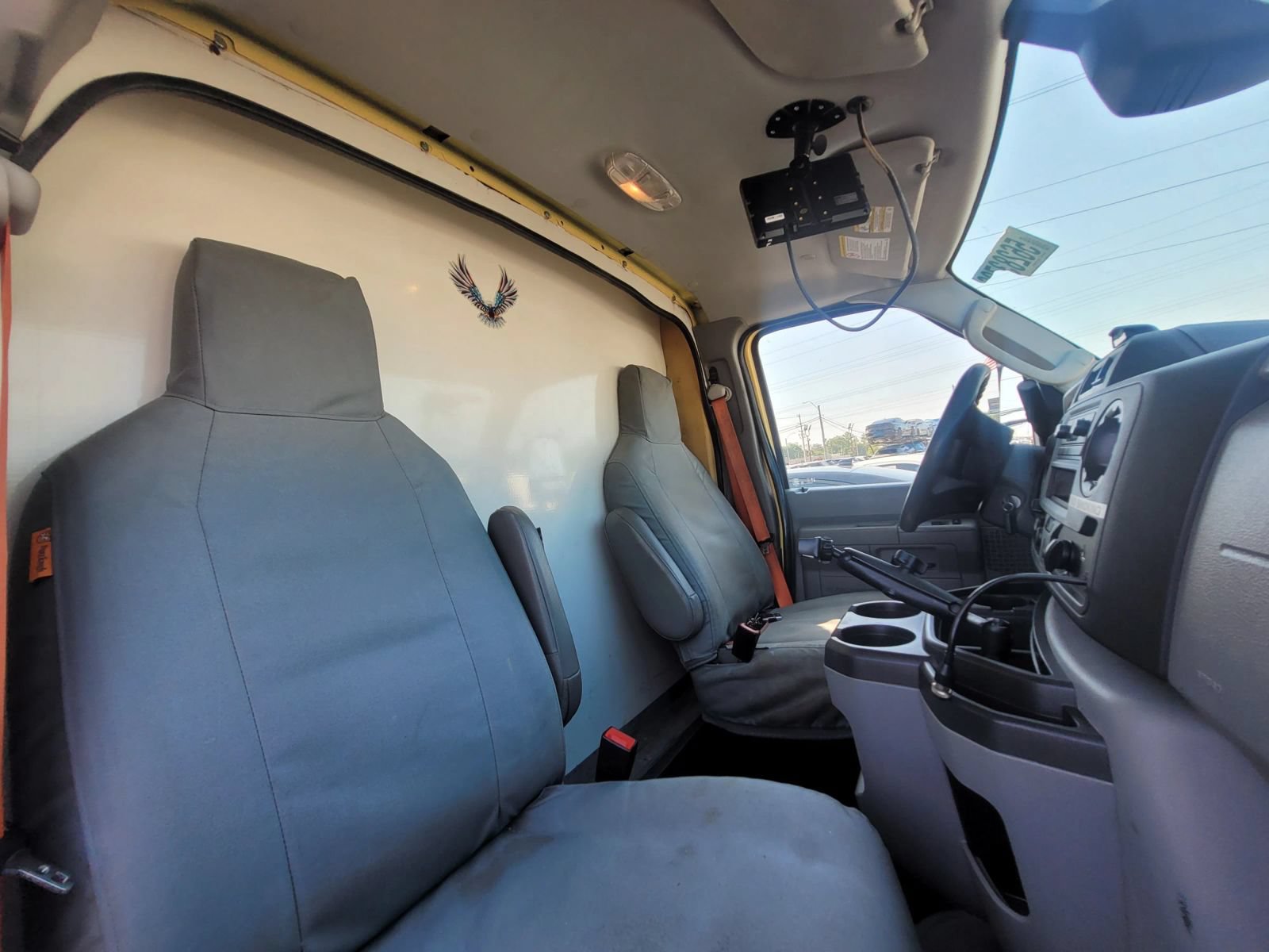 Used 2021 Ford E-450 and Econoline 450 Super Duty RWD image 22