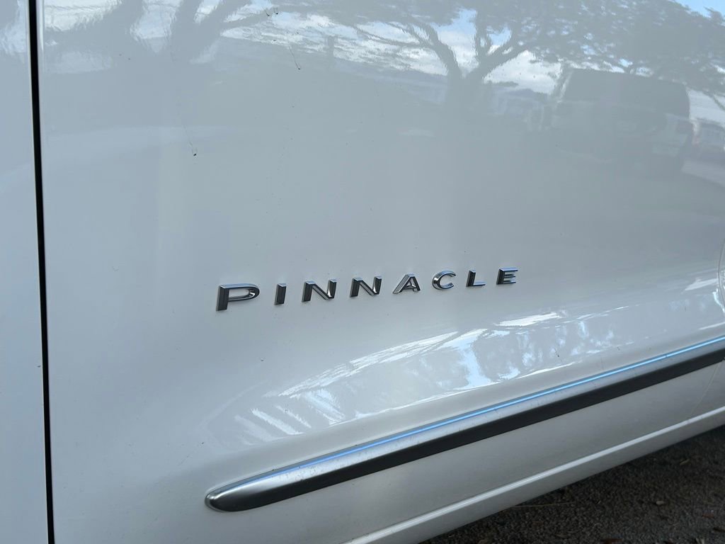 New 2026 Chrysler Pacifica Pinnacle image 30